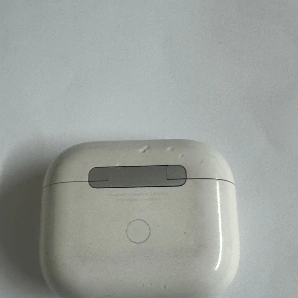 Wireless Earbuds with Charging Case - White